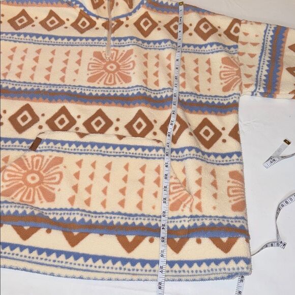 Womens Roxy 1/4 zip Pullover, Size XL - Picture 4 of 7